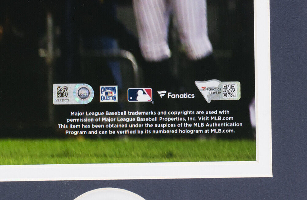 Mariano Rivera Signed Framed New York Yankees 16×20 Stadium Photo Fanatics MLB