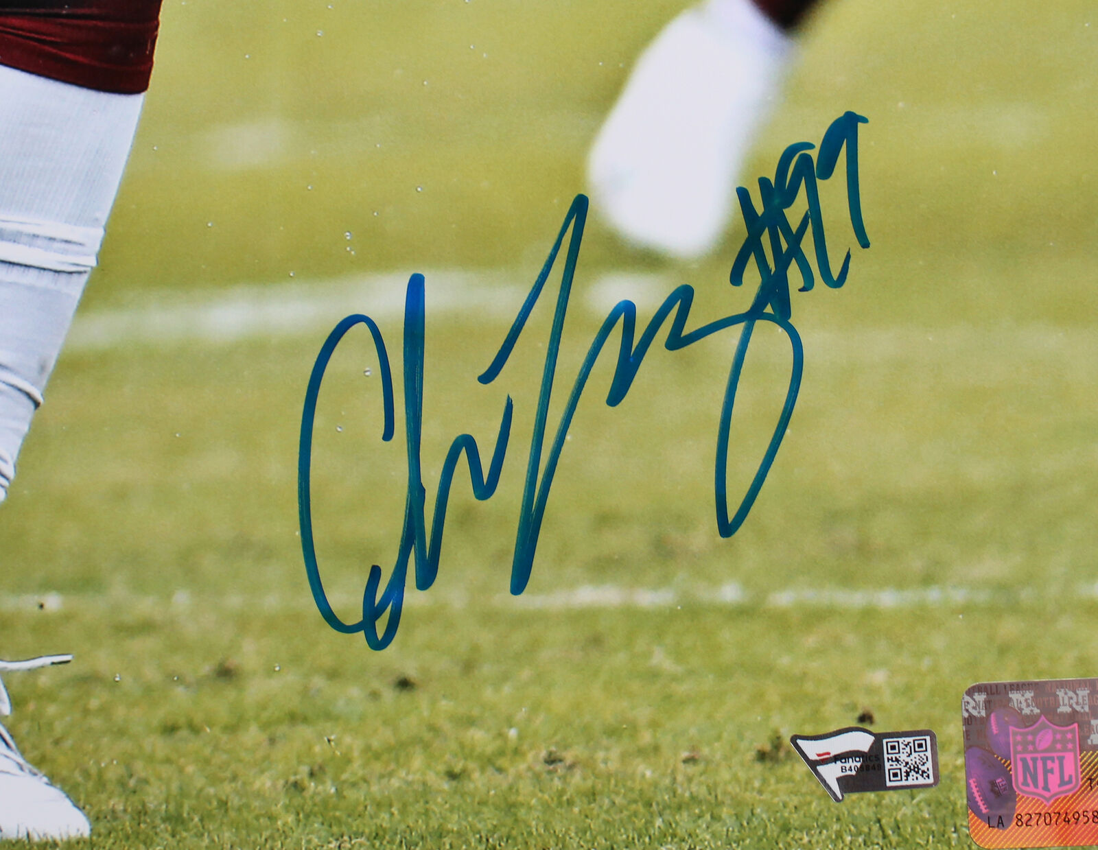 WFT Chase Young Authentic Signed 16×20 Photo Autographed Fanatics COA